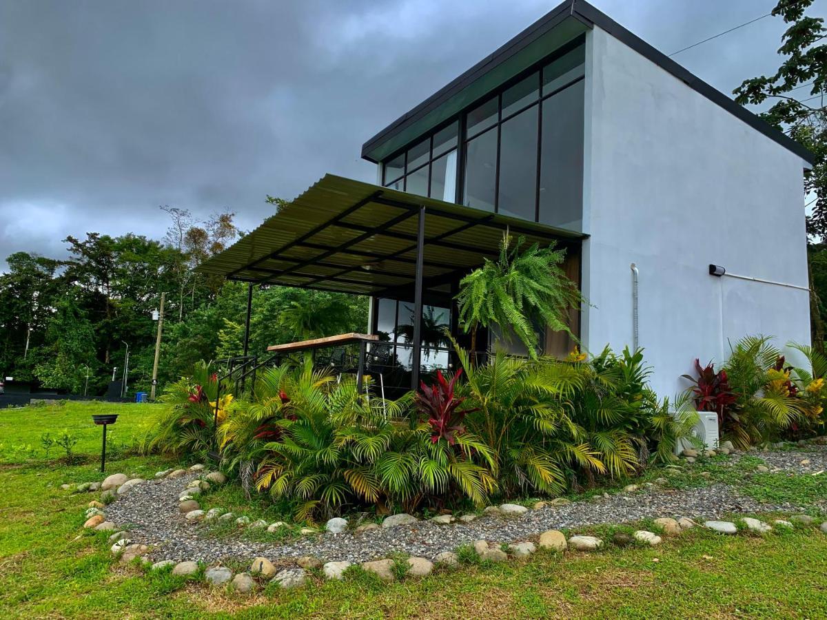 Villa Aura La Fortuna Exterior photo